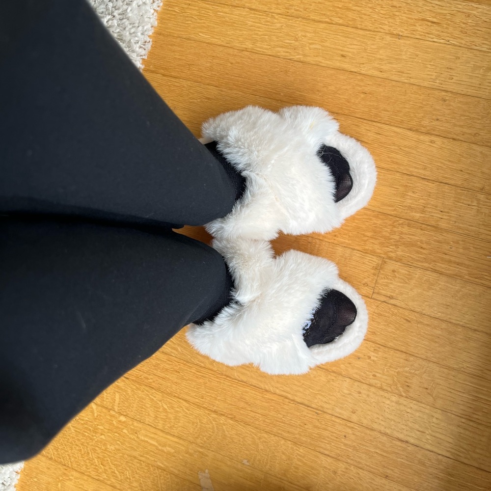 Brand new flat, open toe, cream fluffy slippers.